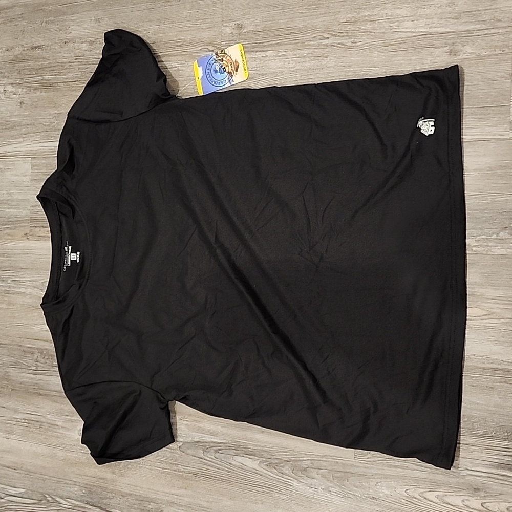 🚨 Caribbean Joe Black Tee New with tags